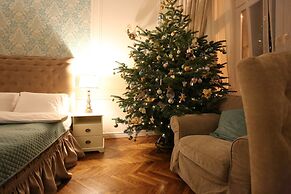 Blueberry Apartments