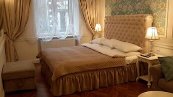 Blueberry Apartments