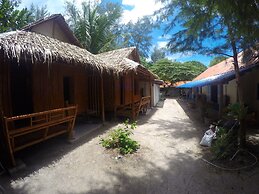 Adang Sea Divers & Eco Lodge Koh Lipe