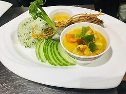 Sparklyn Hotels & Suites