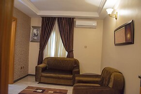 Sparklyn Hotels & Suites