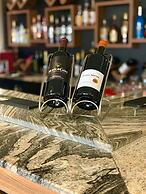 Sparklyn Hotels & Suites