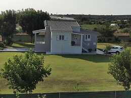 Ionion Beach Apartment Hotel