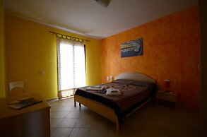 Residence L'Isola Surf House