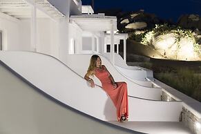 Livin Mykonos Hotel - Adults Only