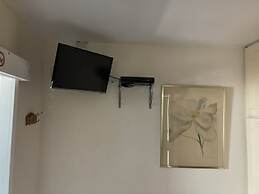 Harman Suites 1 & 2