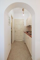 Maria's Rooms & Studios