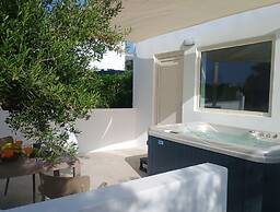 Maria's Rooms & Studios