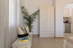 Maria's Rooms & Studios