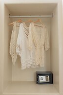 Maria's Rooms & Studios