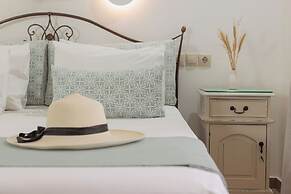 Maria's Rooms & Studios