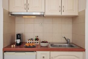 Maria's Rooms & Studios