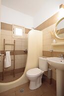 Maria's Rooms & Studios