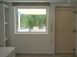 Maria's Rooms & Studios