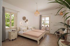 Maria's Rooms & Studios