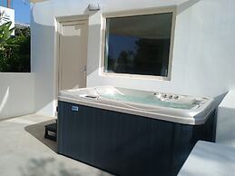 Maria's Rooms & Studios