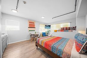 Rock Apartments by Lowkl