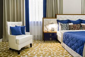 Mirax Sapphire Boutique Hotel