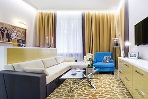 Mirax Sapphire Boutique Hotel