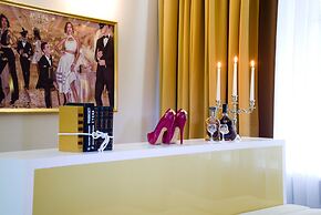 Mirax Sapphire Boutique Hotel