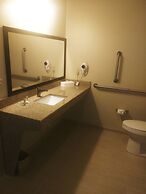 Cobblestone Hotel & Suites - Harborcreek