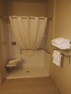 Cobblestone Hotel & Suites - Harborcreek