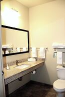 Cobblestone Hotel & Suites – Devils Lake