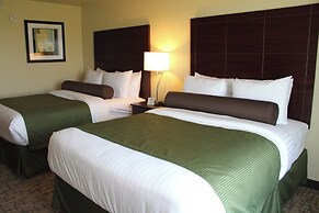 Cobblestone Hotel & Suites – Devils Lake