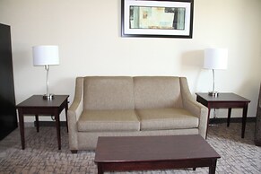 Cobblestone Hotel & Suites – Devils Lake