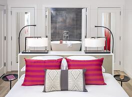 Kimpton Seafire Resort + Spa by IHG