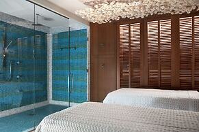 Kimpton Seafire Resort + Spa by IHG