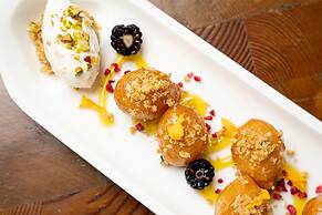 Kimpton Seafire Resort + Spa by IHG