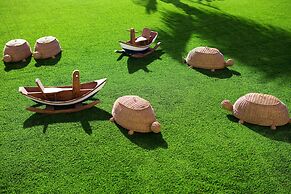 Kimpton Seafire Resort + Spa by IHG