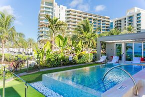 Kimpton Seafire Resort + Spa by IHG