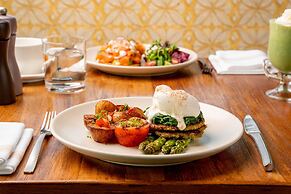 Kimpton Seafire Resort + Spa by IHG