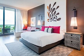 Kimpton Seafire Resort + Spa by IHG