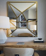 Kimpton Journeyman Hotel by IHG