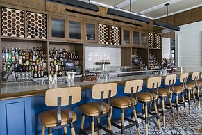 Kimpton Journeyman Hotel by IHG
