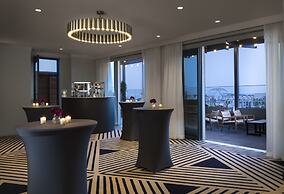 Kimpton Journeyman Hotel by IHG