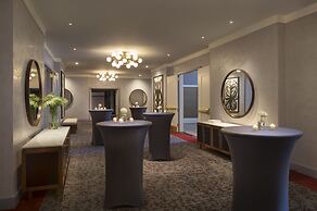 Kimpton Journeyman Hotel by IHG