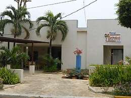Maracas Inn
