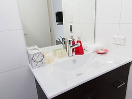 538 Great King Motel