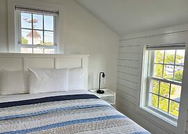 Kingfisher Harwich Port