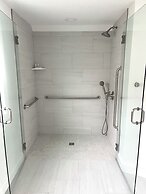 Kingfisher Harwich Port