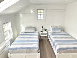 Kingfisher Harwich Port