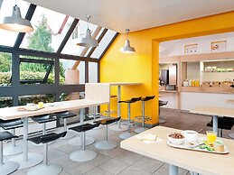 hotelF1 Paris Gennevilliers