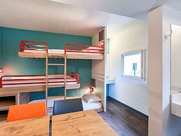 hotelF1 Paris Gennevilliers