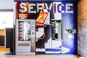 ibis budget Courbevoie Paris la Defense 1