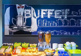 ibis budget Courbevoie Paris la Defense 1