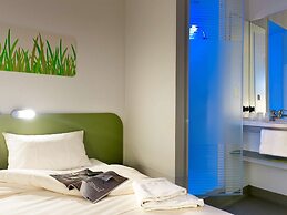 ibis budget Courbevoie Paris la Defense 1